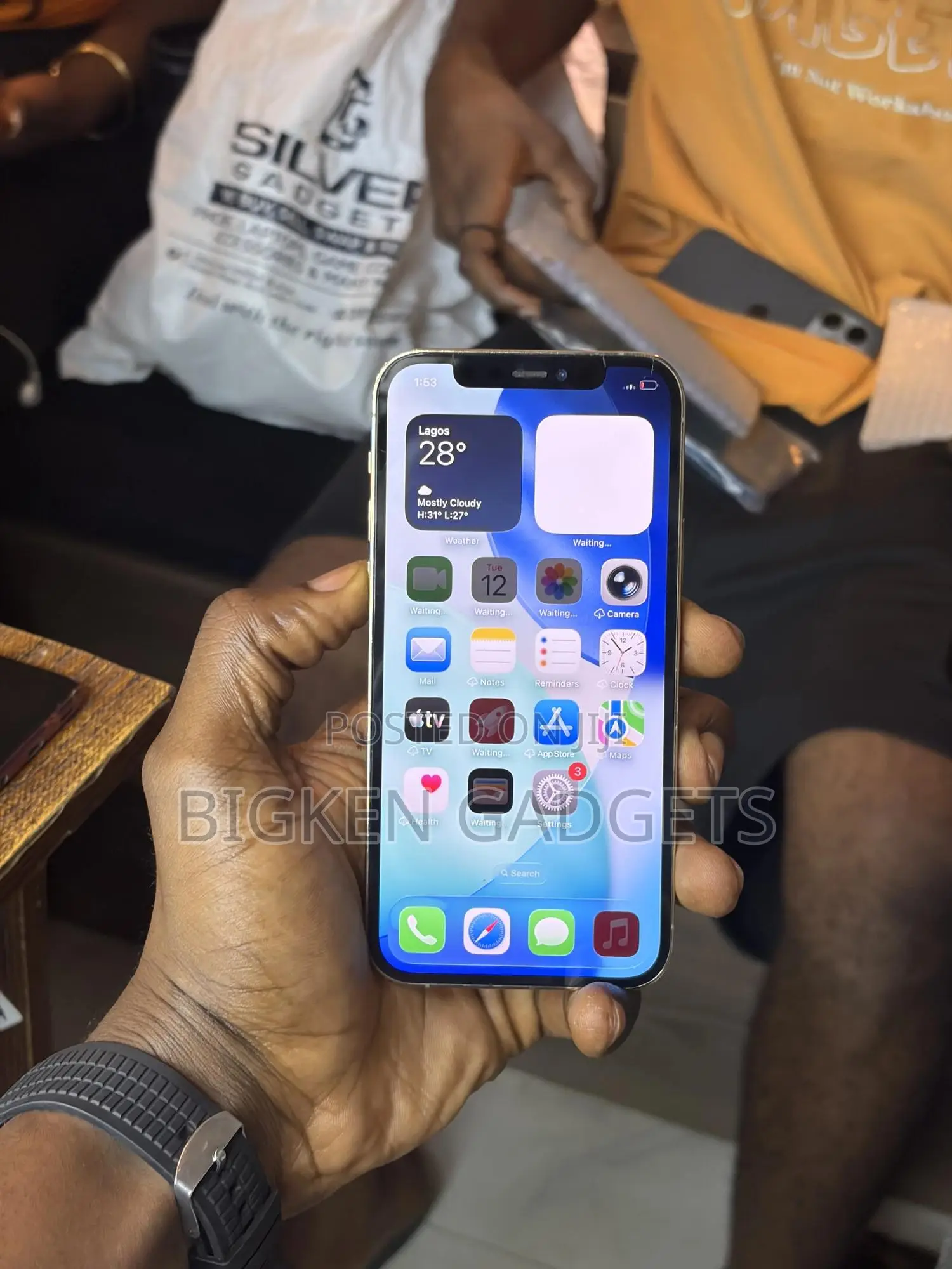Apple iPhone 12 Pro 128 GB Gold