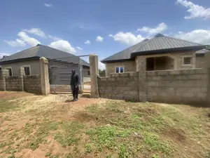 3bdrm Bungalow in Adamo for sale