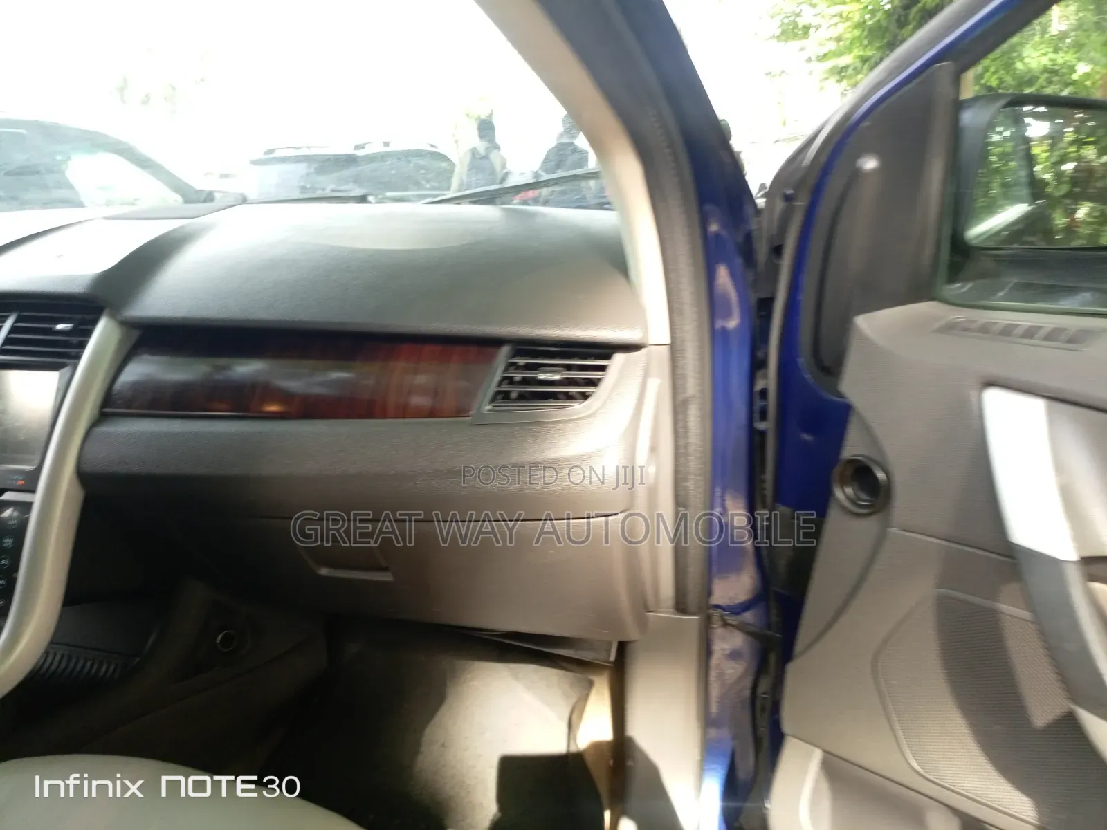 Ford Explorer 2011 Blue