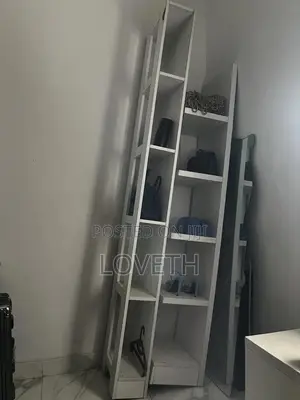 Neatly Used Wooden Shelf