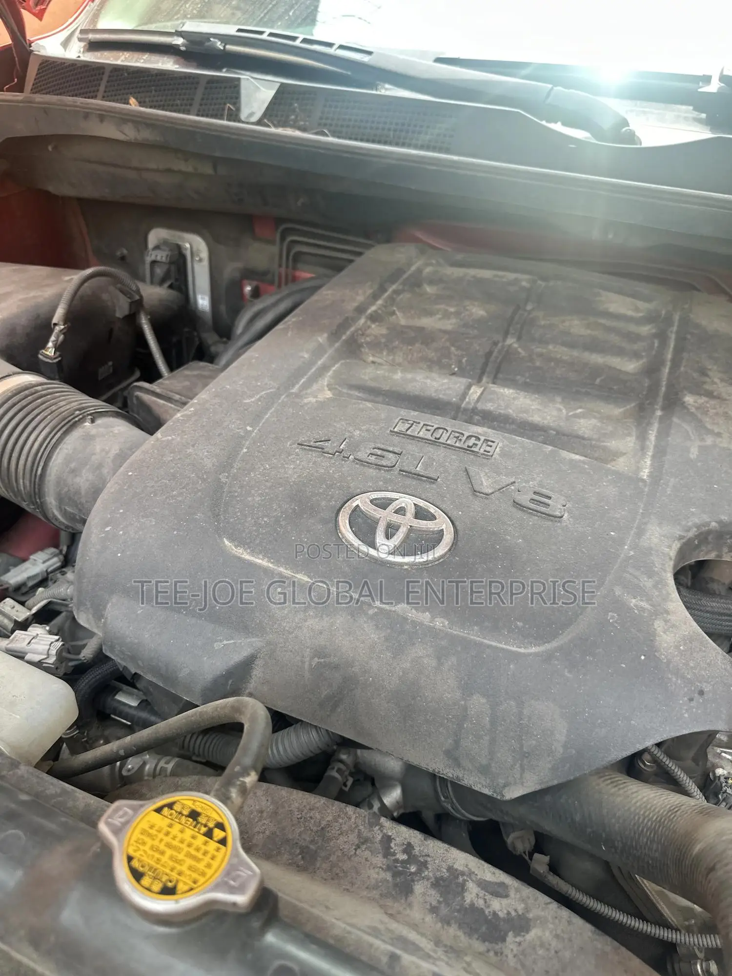 Toyota Tundra CrewMax 4x4 4.6L V8 2013 Red