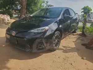 Toyota Corolla LE 4dr Sedan (1.8L 4cyl CVT) 2016 Black