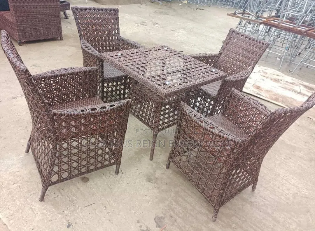Brown by 4 Rattan Set