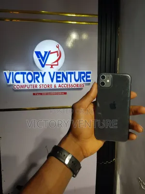 Apple iPhone 11 128 GB Gray