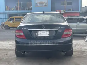 Mercedes-Benz C300 2009 Black
