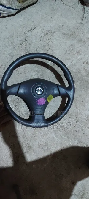 Steering Corolla 2005 Model Ash Color.