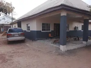 6bdrm Bungalow in Birnin Kebbi for sale