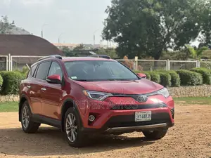 Toyota RAV4 2017 Red