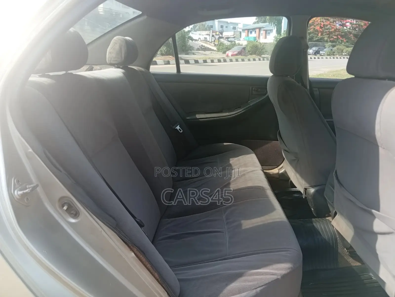 Toyota Corolla 2005 Silver