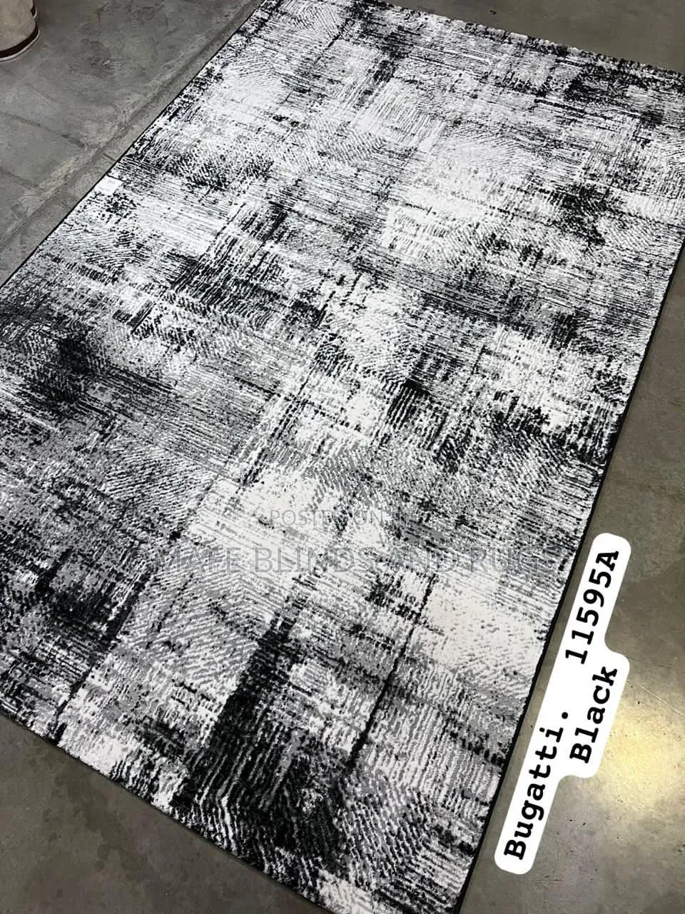 Black and White Super Quality Rug