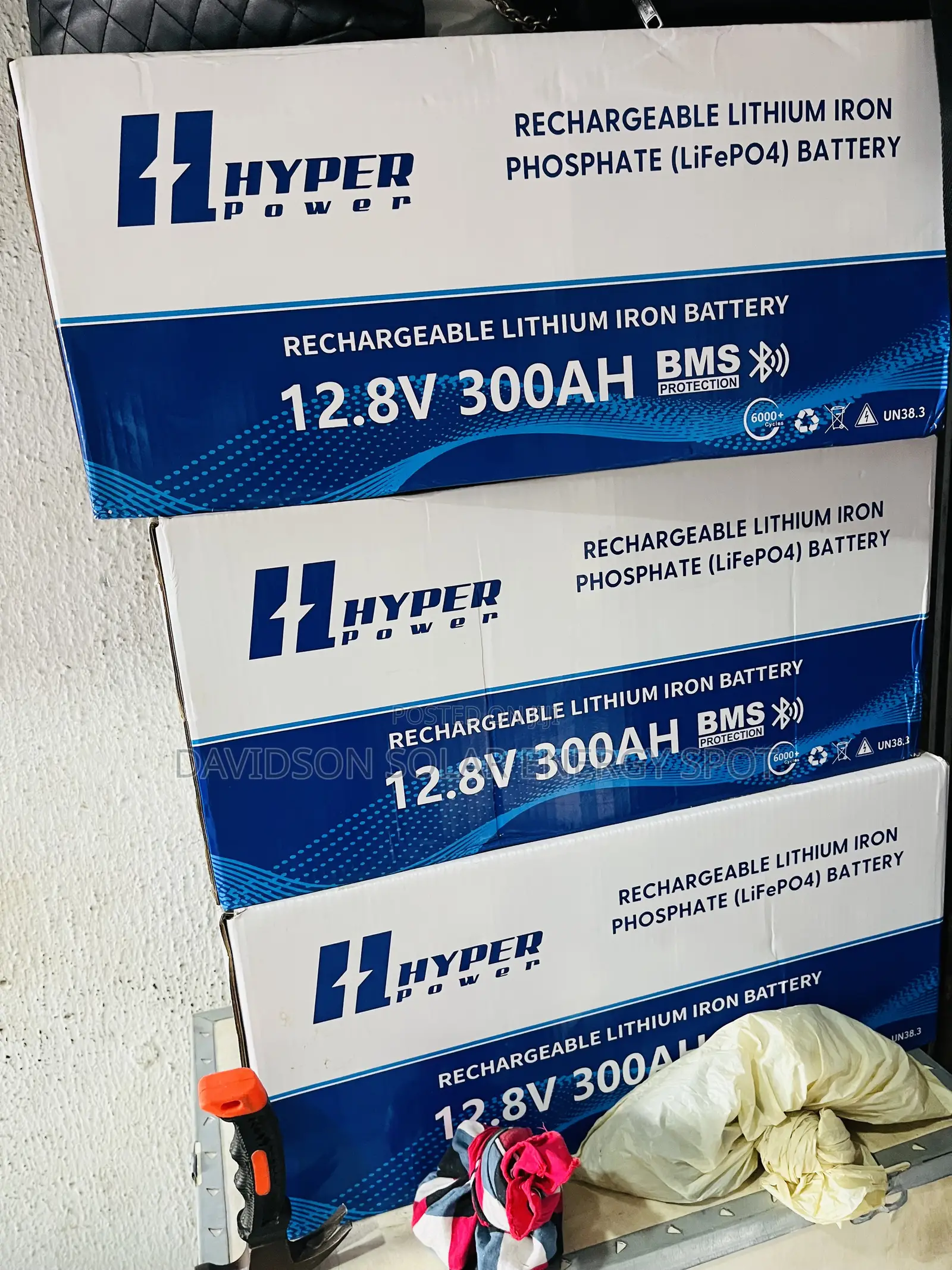 300arh 12.8v Hyper Solar Lithium Ion Battery