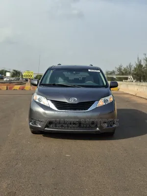 Toyota Sienna LE 7 Passenger 2011 Gray