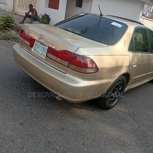 Honda Accord 2.0 SE 2002 Gold