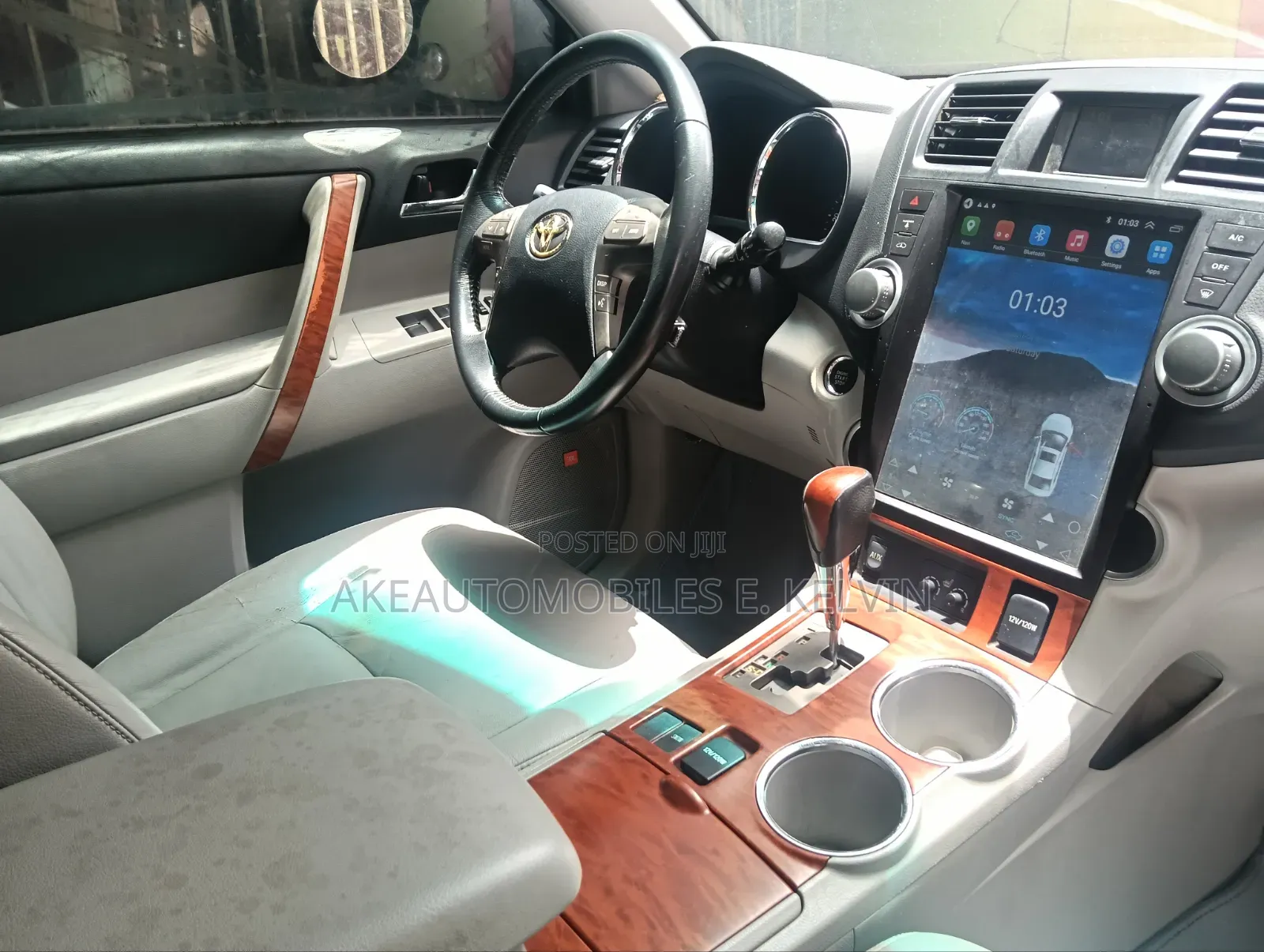 Toyota Highlander 2013 Silver