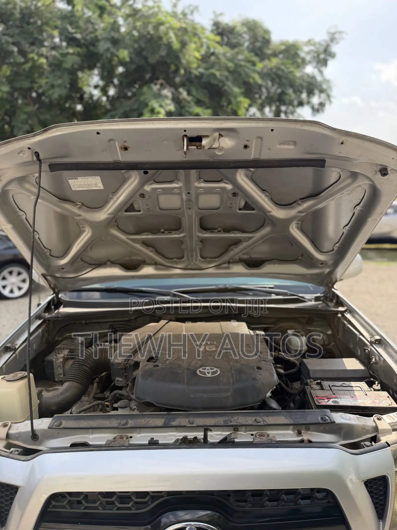 Toyota Tacoma Double Cab V6 Automatic 2012 Silver