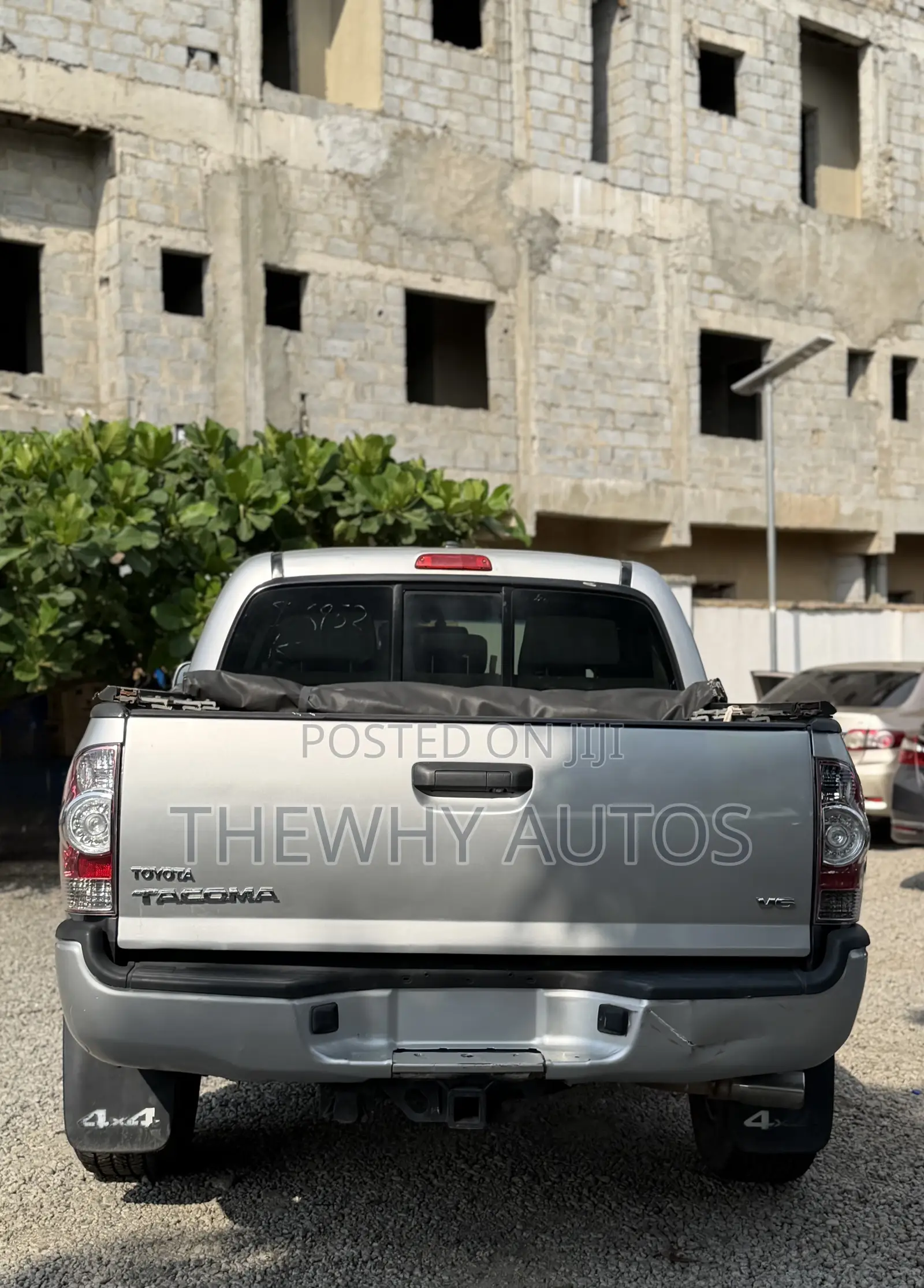 Toyota Tacoma Double Cab V6 Automatic 2012 Silver