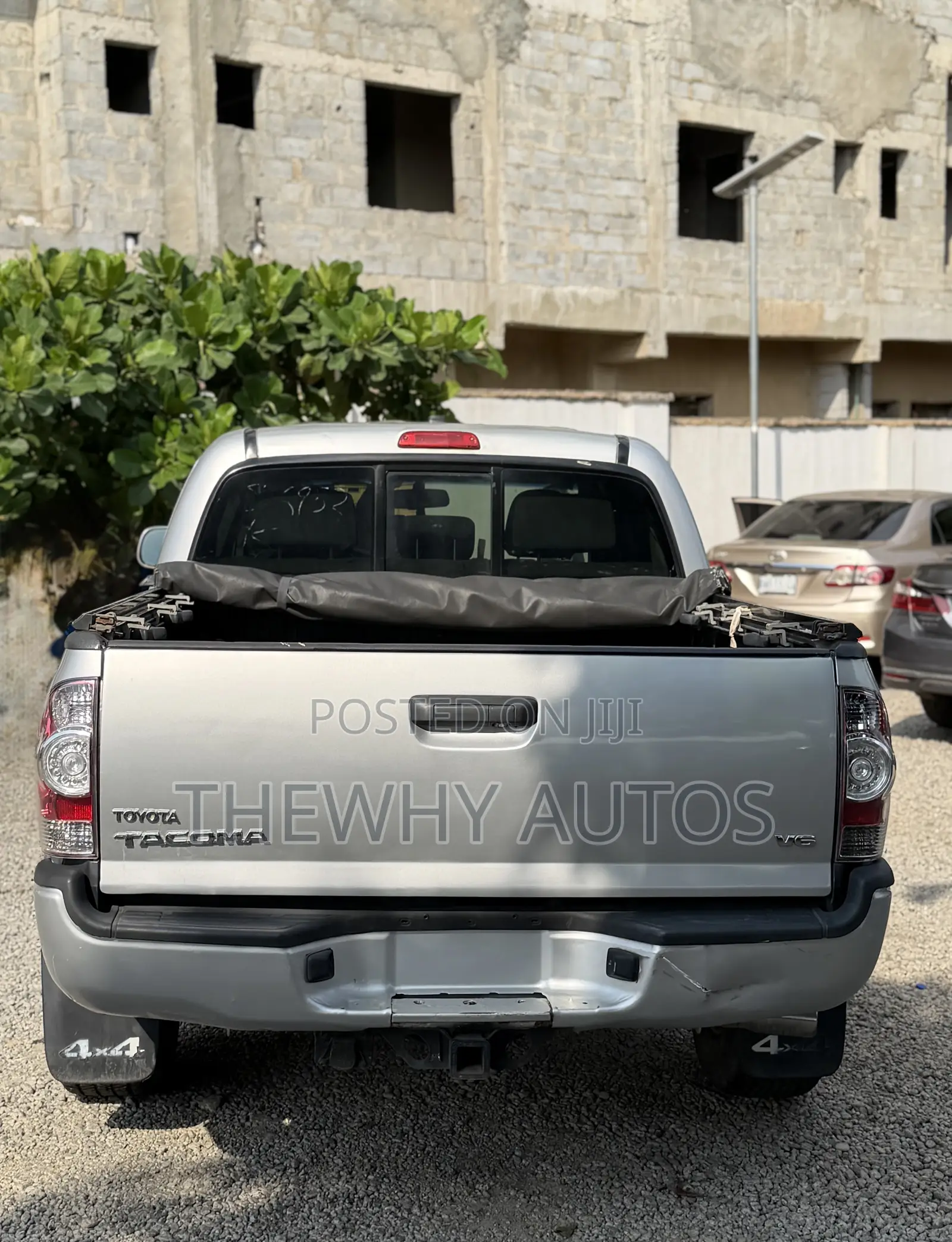 Toyota Tacoma Double Cab V6 Automatic 2012 Silver