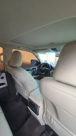 Lexus LX 570 2012 Silver