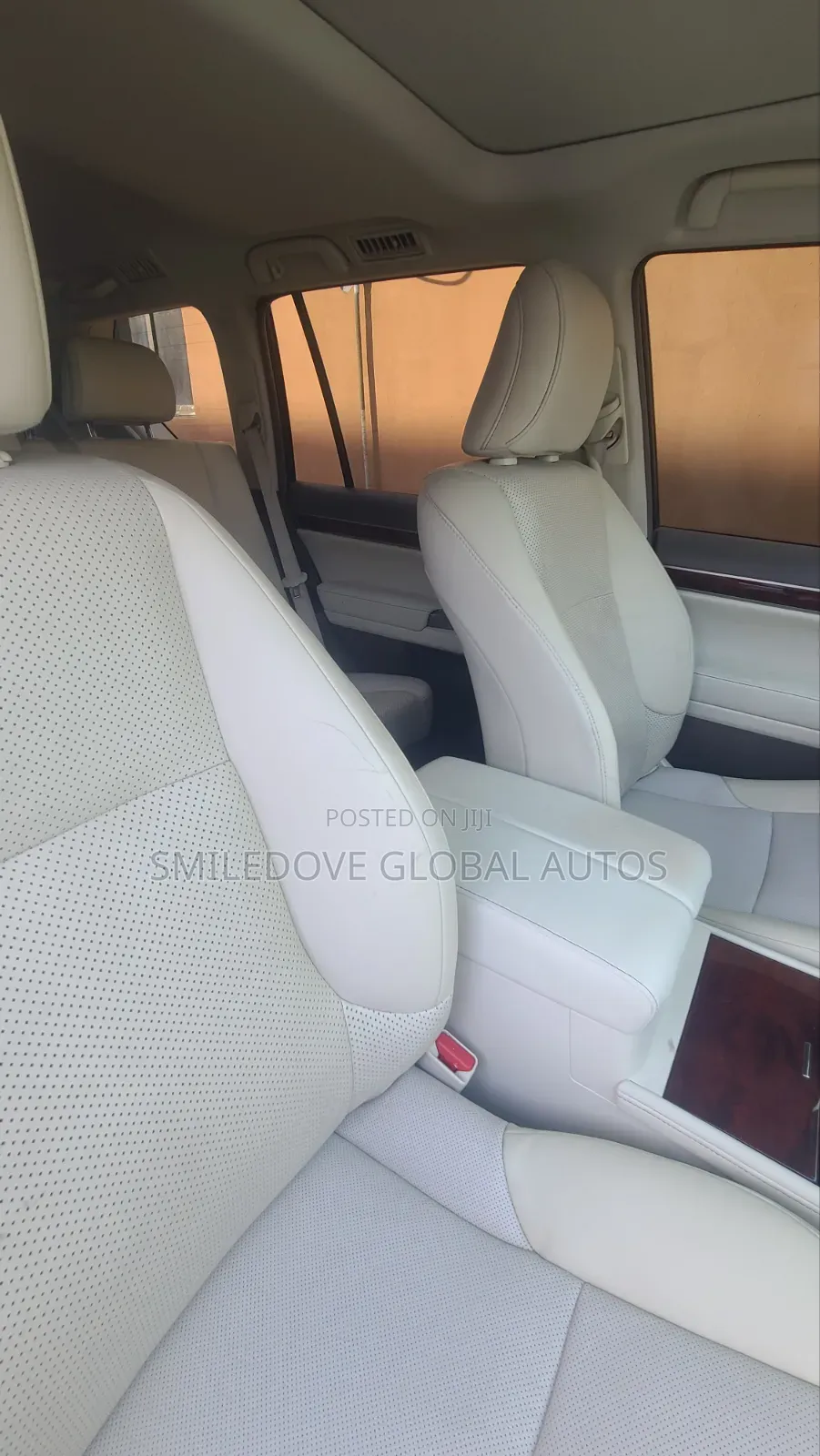 Lexus LX 570 2012 Silver