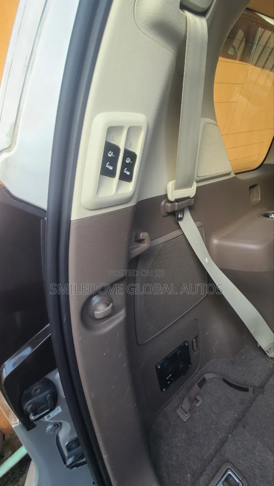 Lexus LX 570 2012 Silver