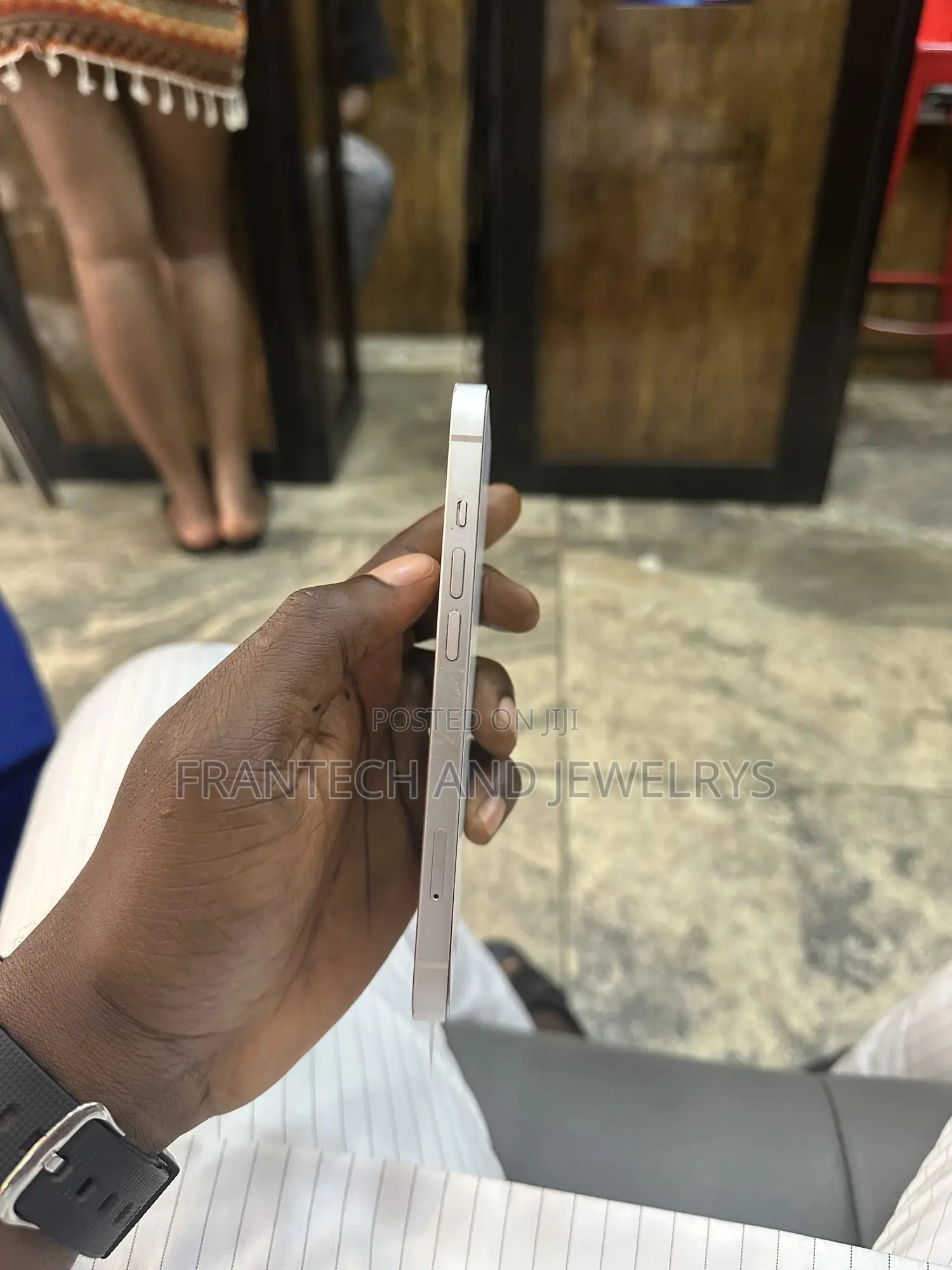 Apple iPhone 13 128 GB Pink