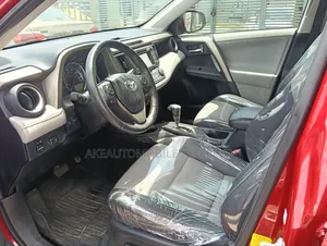 Toyota RAV4 2013 Red