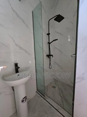 1bdrm Room & Parlour in Victoria Garden, Ilaje / Lekki for rent