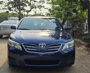 Toyota Camry 2011 Blue