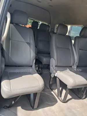 Toyota HiAce 2015 White