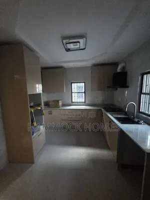 2bdrm Block of Flats in Ikolaba Gra, Agodi for rent