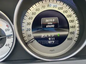 Mercedes-Benz C250 2014 Blue