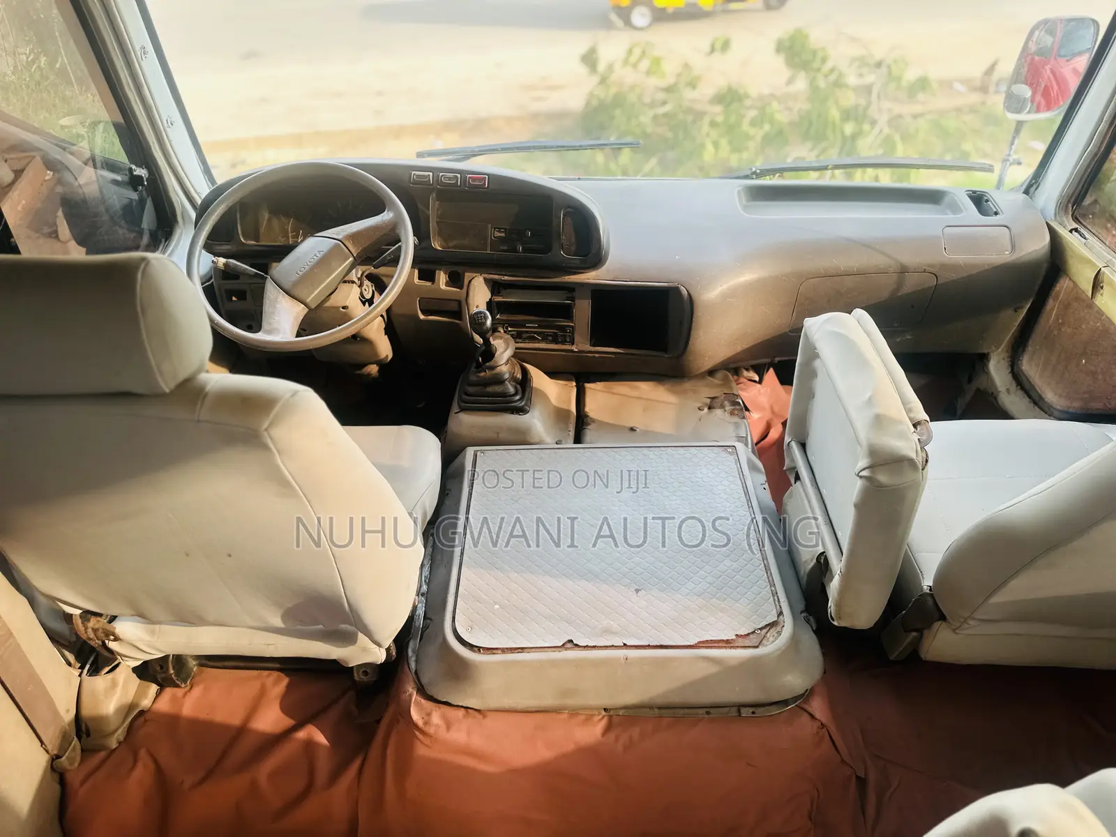 Toyota Coaster 2010 White