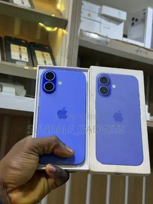 Apple iPhone 16 128 GB Blue