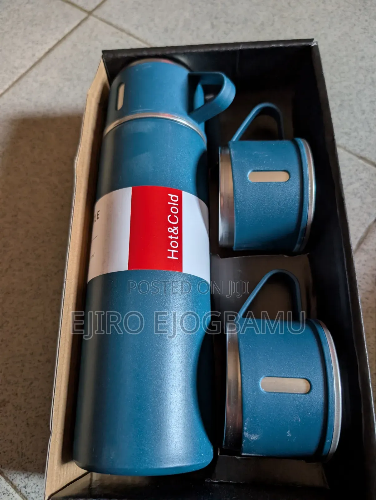 4 in 1 Vacuum Flask Set