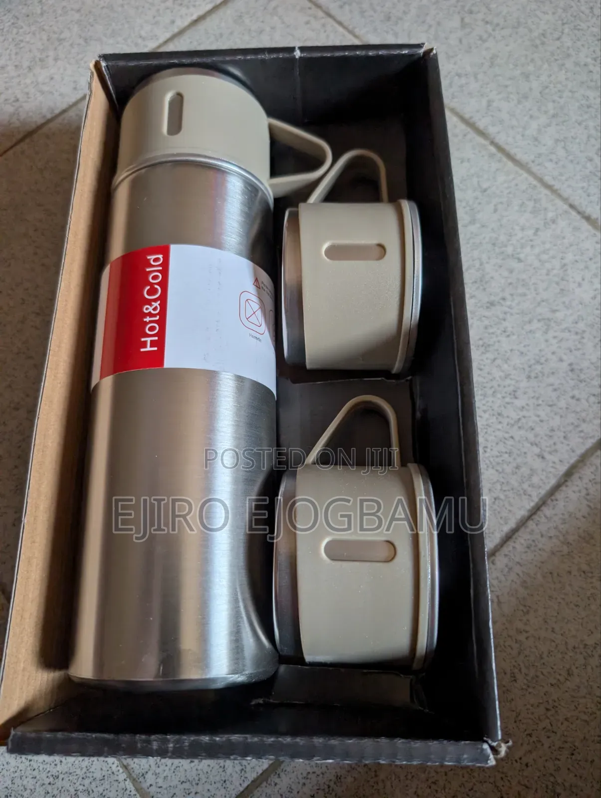 4 in 1 Vacuum Flask Set