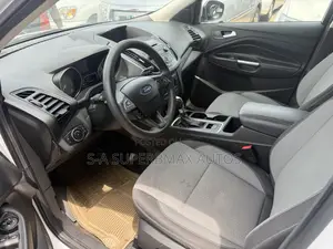 Ford Escape SE FWD 2016 Silver