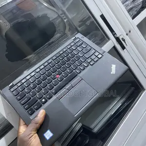 Laptop Lenovo ThinkPad X260 8GB Intel Core i5 HDD 500GB