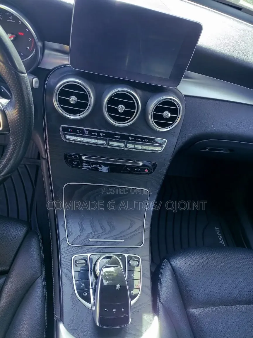 Mercedes-Benz GLC-Class 2018 Black