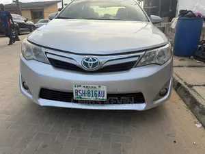 Toyota Camry L 4dr Sedan (2.5L 4cyl 6A) 2013 Silver
