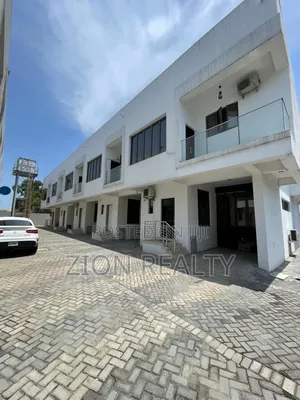 3bdrm Duplex in Chevron Drive for rent