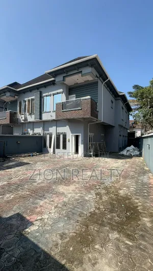 4bdrm Duplex in Sangotedo for rent