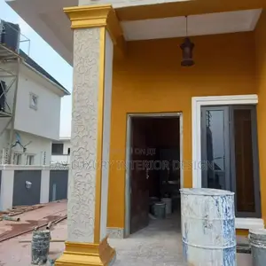 Screeding and Painting Finishing
