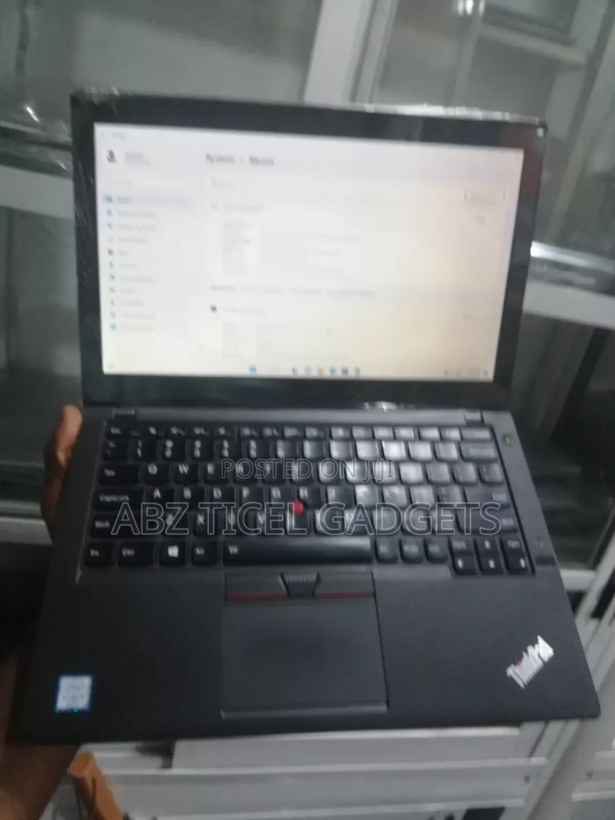 Laptop Lenovo ThinkPad X260 8GB Intel Core i5 HDD 500GB