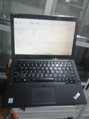 Laptop Lenovo ThinkPad X260 8GB Intel Core i5 HDD 500GB