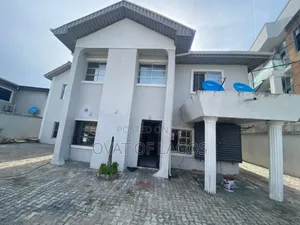 1bdrm Apartment in Lekki Conservative for rent