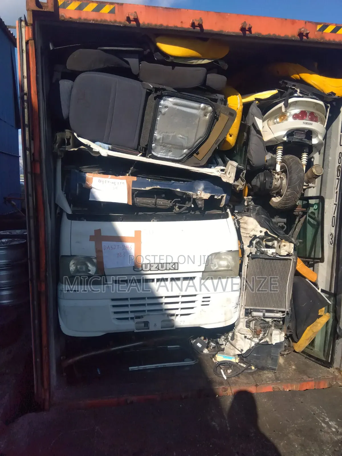 Suzuki APV Minibus 2010 Silver