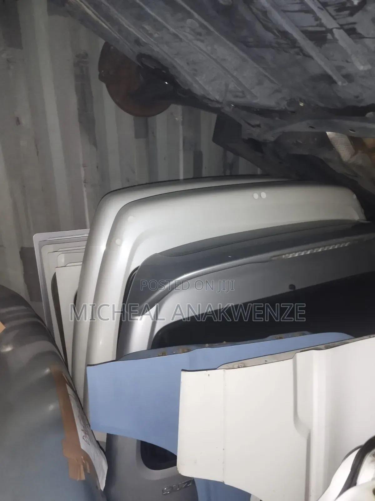 Suzuki APV Minibus 2010 Silver