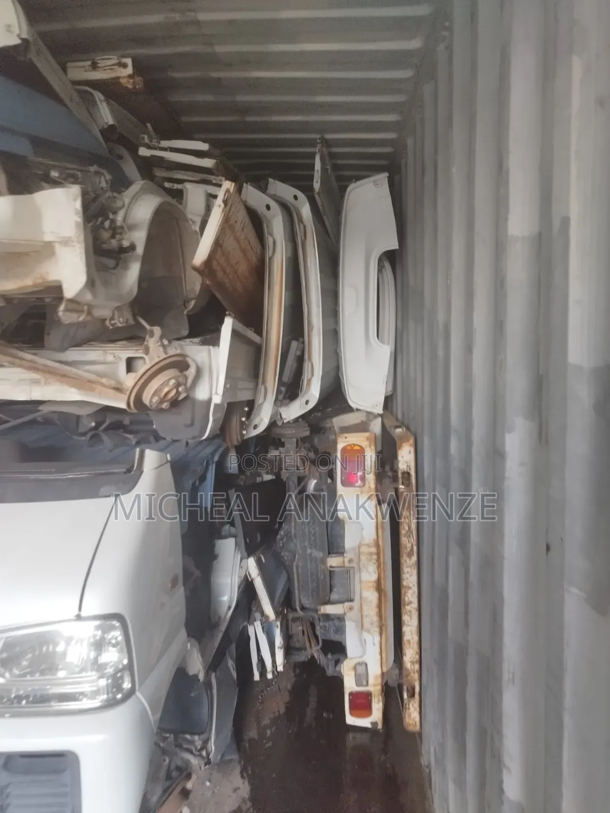 Suzuki APV Minibus 2010 Silver