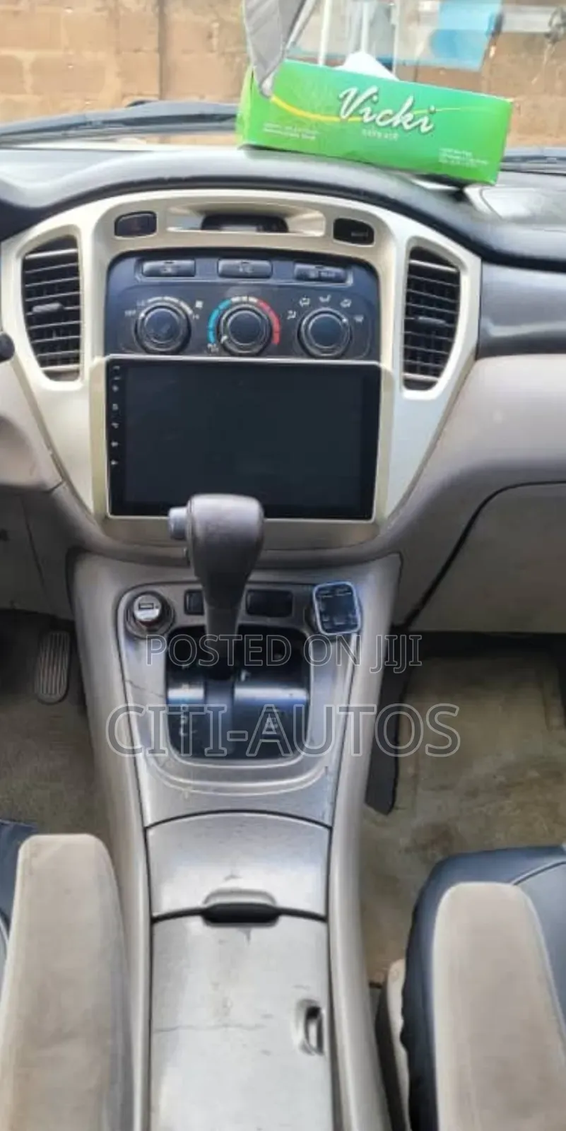 Toyota Highlander 2004 Silver