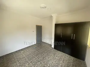 2bdrm Apartment in Jemi Alade Estate, Iseri Olofin for rent
